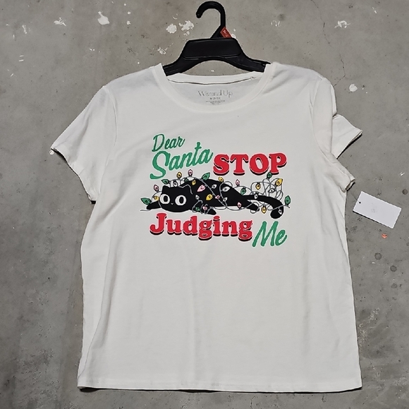 Wound Up Tops - Nwt White Womens 'Dear Santa STOP Judging Me' Graphic Tee #18